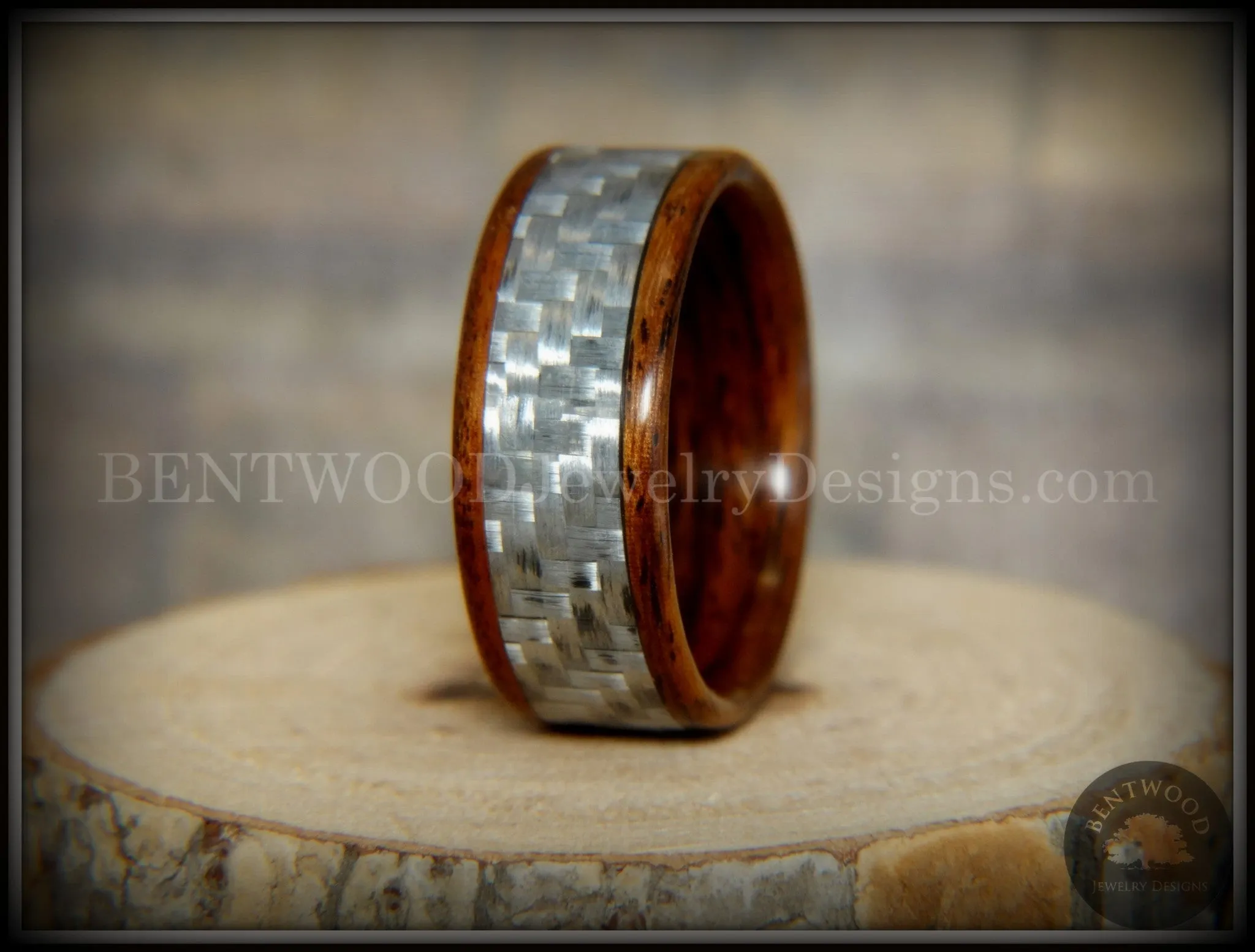 Bentwood Ring - Silver Twill Centered Edge Carbon Fiber Rosewood Wood Ring