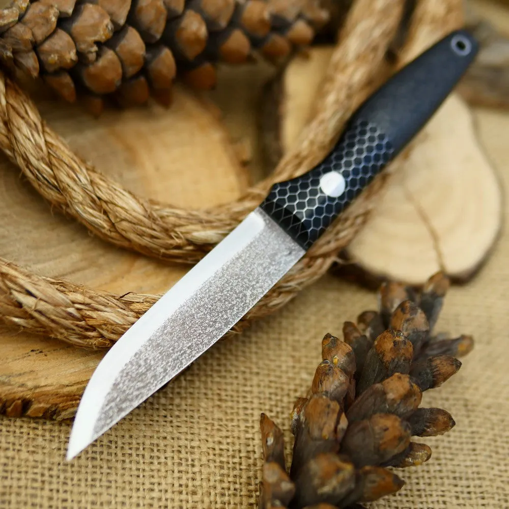 Hiker: Carbon Fiber & Black C-tek
