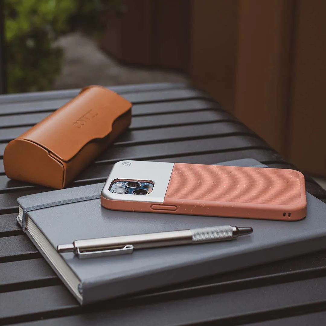 iPhone 12 Mini case – Split Wood Fibre